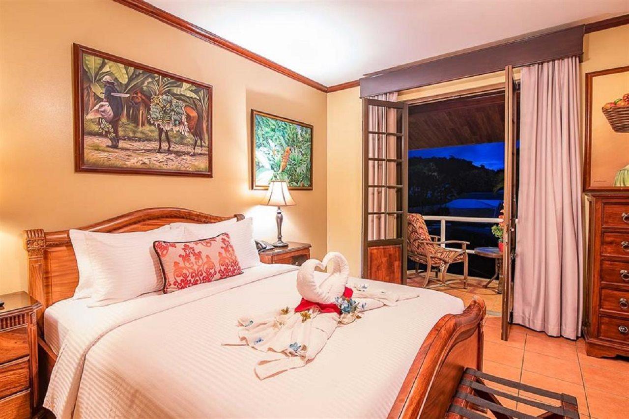 Hotel Casa Roland Golfito Resort Luaran gambar